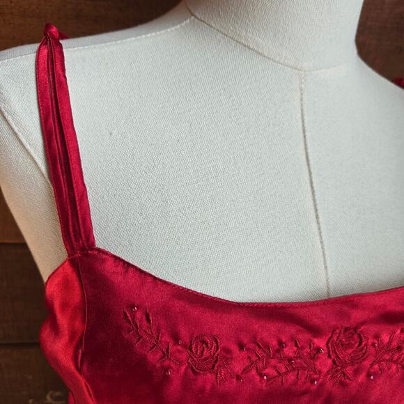 Inner Most Vintage 90s Satin Cami M Red Embroidered Whimsigoth Fairy Coquette - Picture 4 of 9